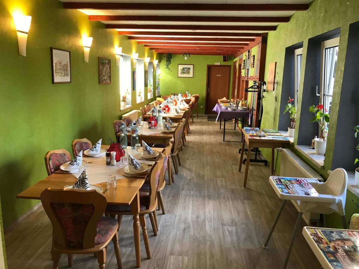 Pension Am Stadtrand Zerbst 外观 照片