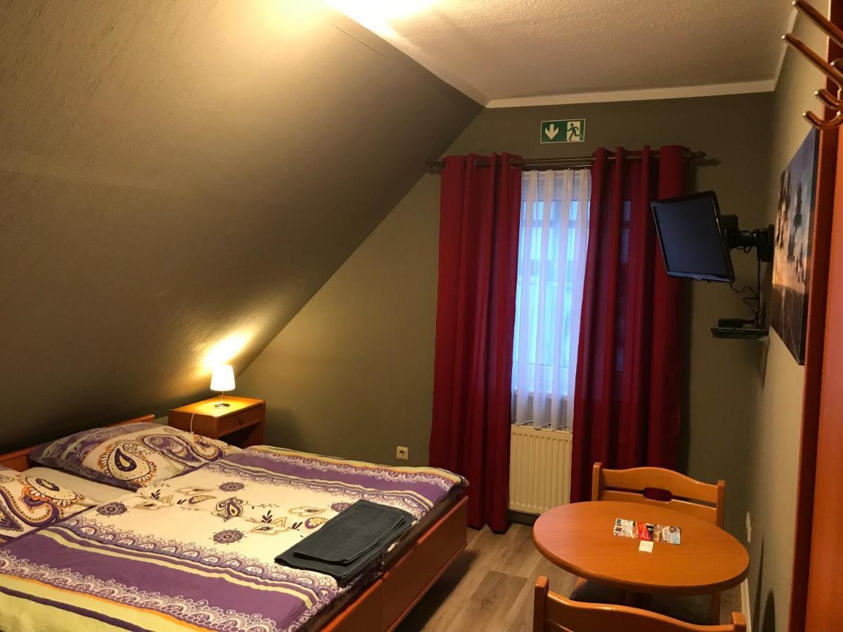 Pension Am Stadtrand Zerbst 外观 照片