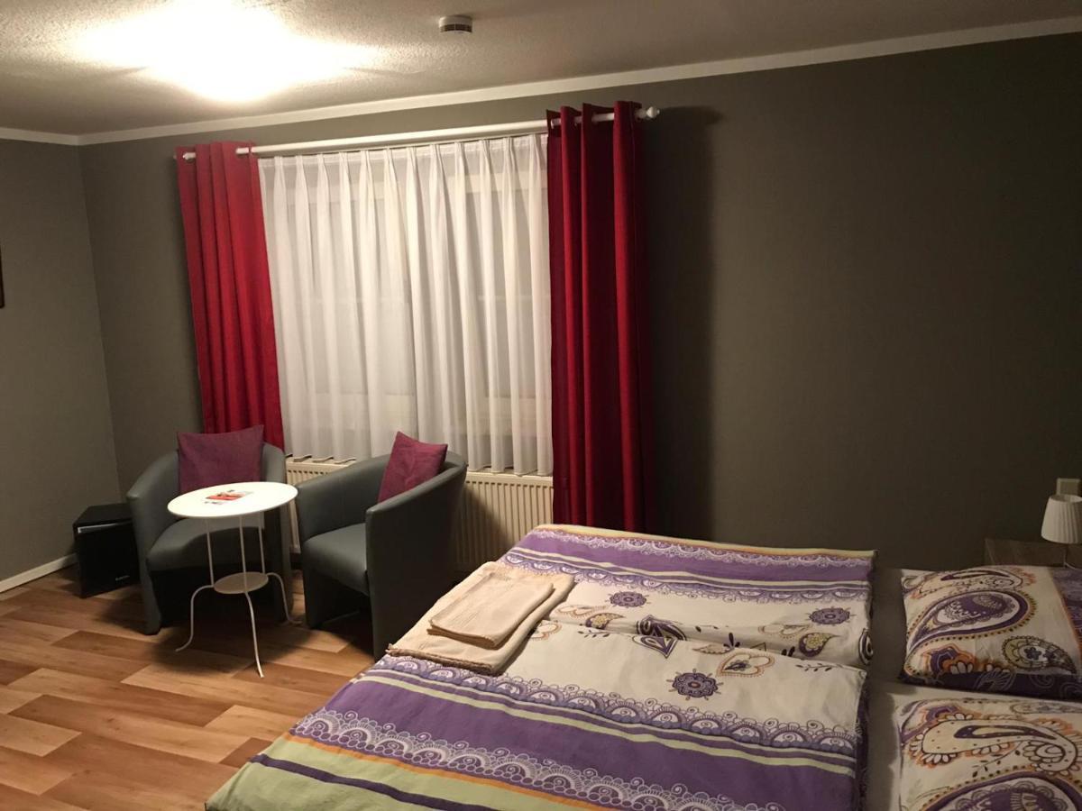 Pension Am Stadtrand Zerbst 外观 照片